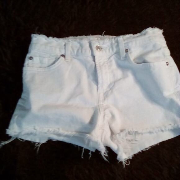 7FAM 7 For All Mankind White Denim Shorts Size 26 - Picture 1 of 7